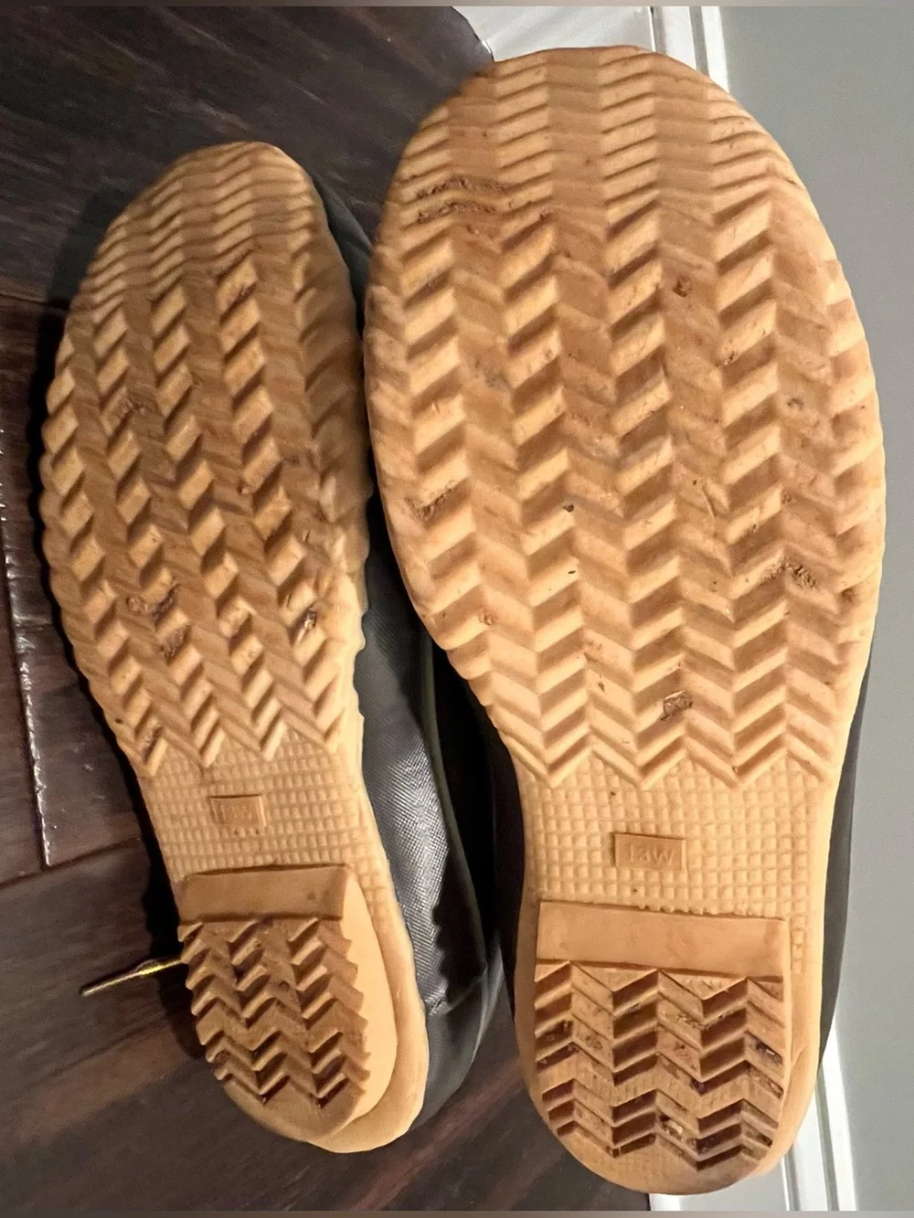 Nautica Brown Waterproof Duck Boots with Lace-Up Closure